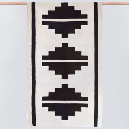 Rombo Flatweave Accent Rug