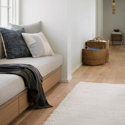 Advika Wool Accent Rug