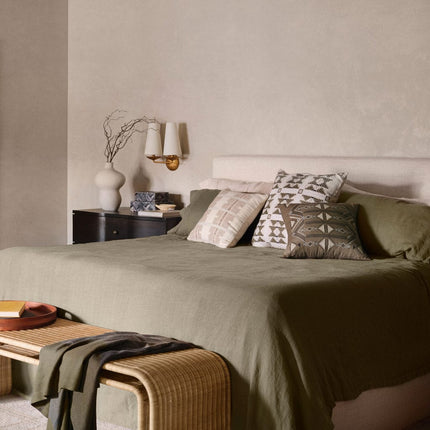 Agata Pillow