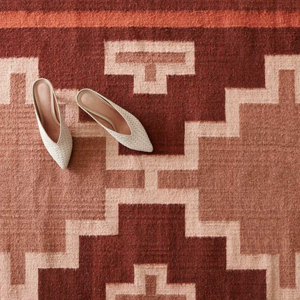 Albán Area Rug