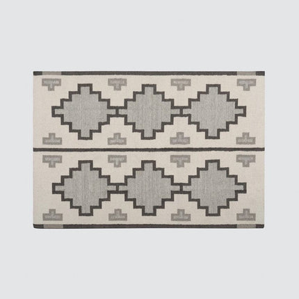 Albán Area Rug