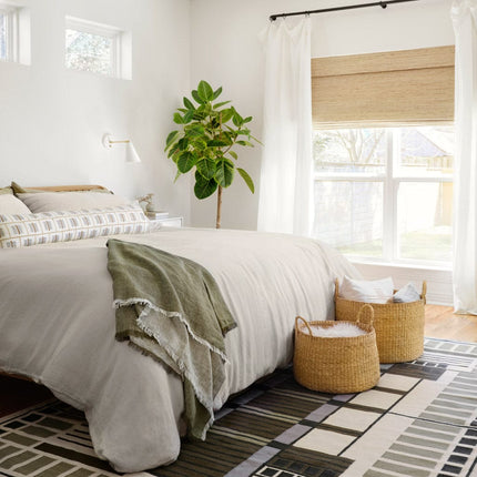 Amman Flatweave Area Rug - Olive