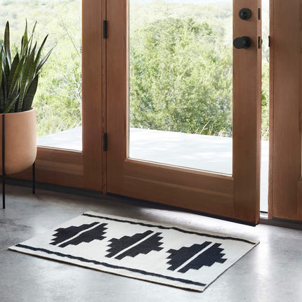 Rombo Flatweave Accent Rug