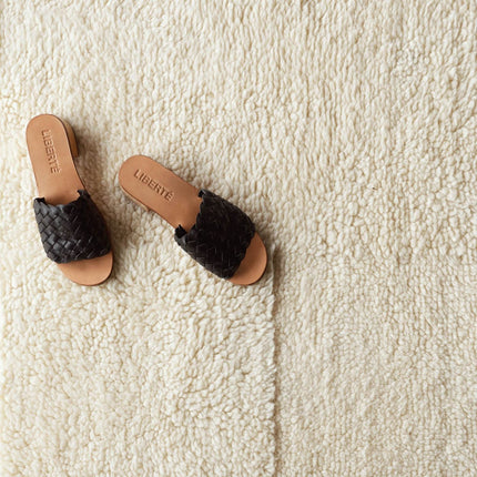 Jiya Wool Accent Rug