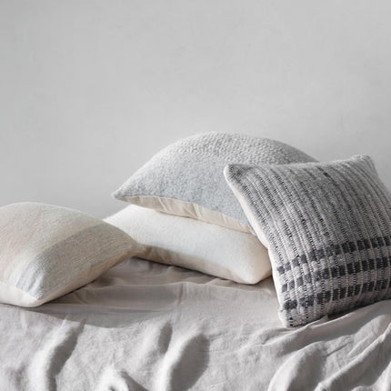Lago Pillow