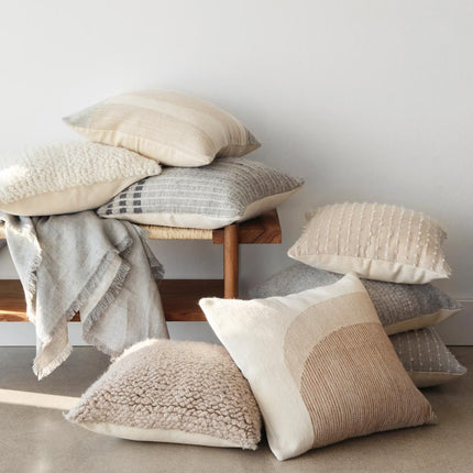 Lago Pillow