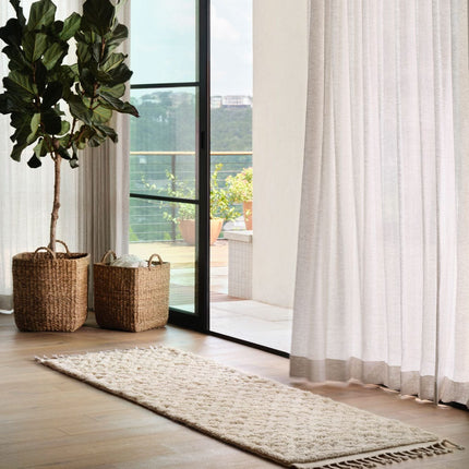 Leena Wool Accent Rug