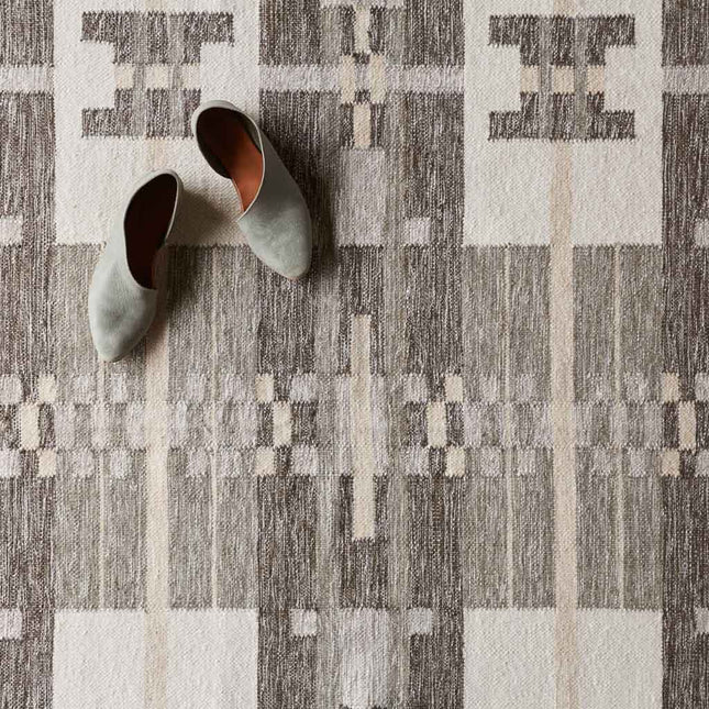 Saira Flatweave Area Rug