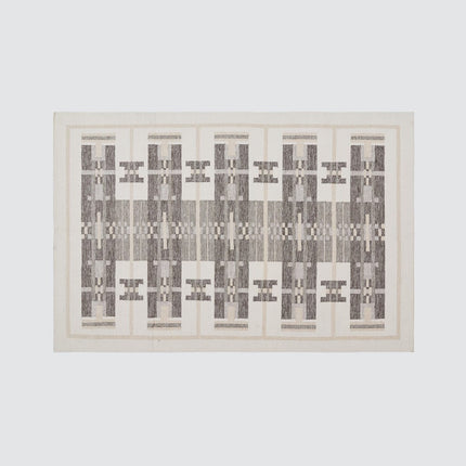 Saira Flatweave Area Rug