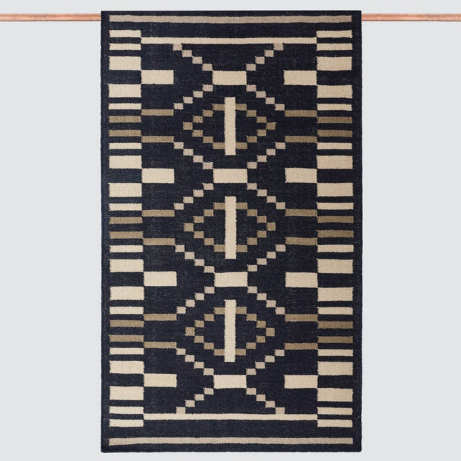 Tarak Flatweave Accent Rug