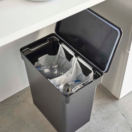 Airtight Rolling Trash Can - Polypropylene