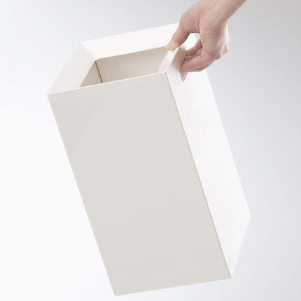 Trash Can