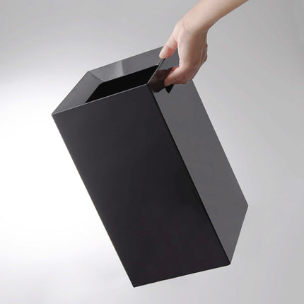 Trash Can - Short