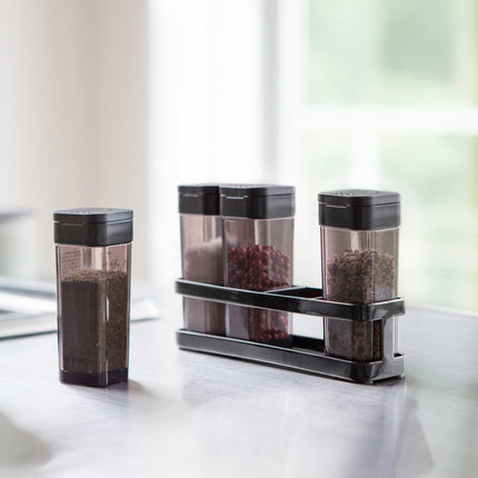 Spice Rack with 4 Shakers - 4-Shakers