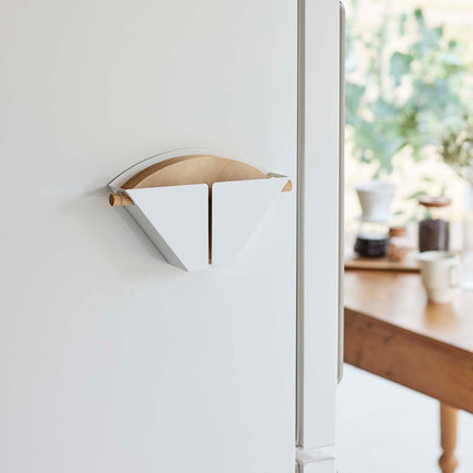 Magnetic Coffee Filter Case - Size 04 - Steel + Wood