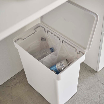 Airtight Rolling Trash Can - Polypropylene