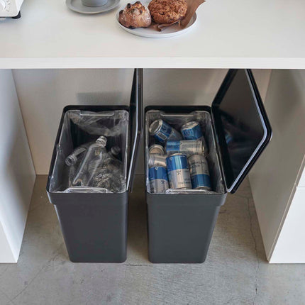 Airtight Rolling Trash Can - Polypropylene